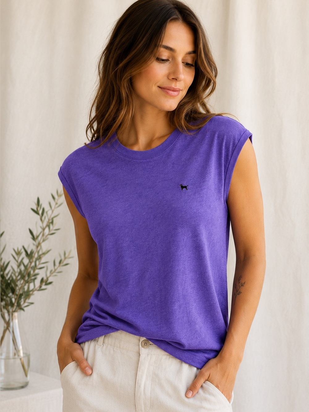 The Black Dog Deep Lilac Linen Blend Lake Tee Tank Top M NWOT
